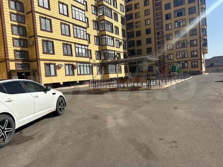 2-к. квартира, 72 м², 2/9 эт.