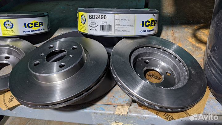Тормозные диски передние 2 шт toyota corolla vi