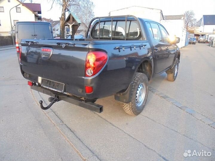 Двери от Mitsubishi L200 2006-2015