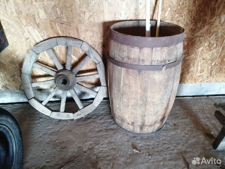 Деревянные бочки бу и колёса от телеги СССР