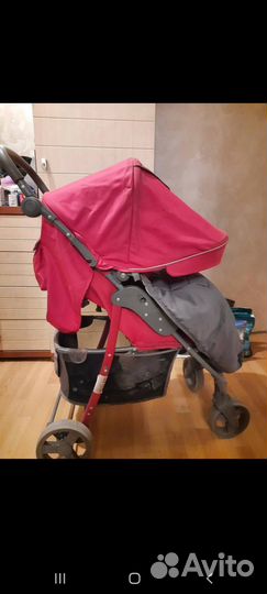 Прогулочная коляска