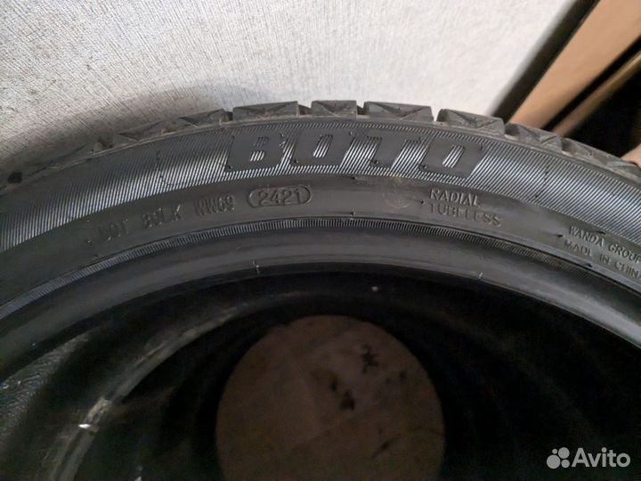 Boto WD69 275/40 R22