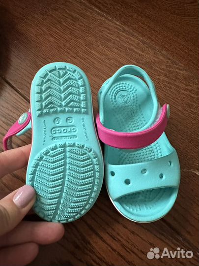 Сандали crocs c7, c5