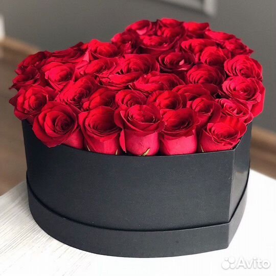 Коробка Сердце Из 25 Красных Роз