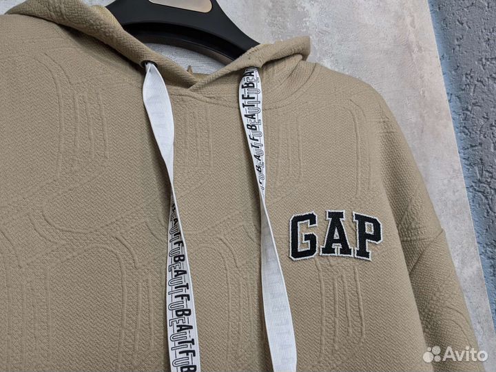 Бежевое худи GAP