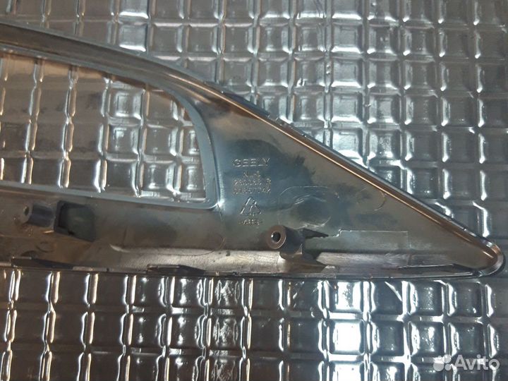 Накладка птф Geely Atlas