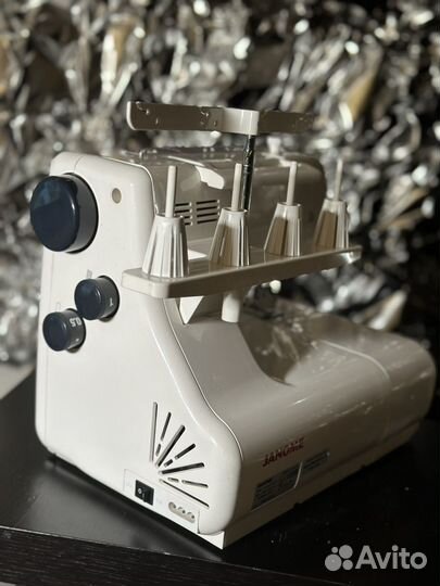 Распошивальная Швейная машина janome cover pro 2