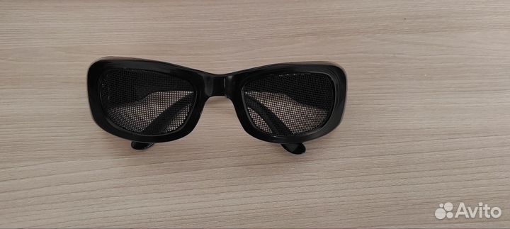 Очки для защиты глаз