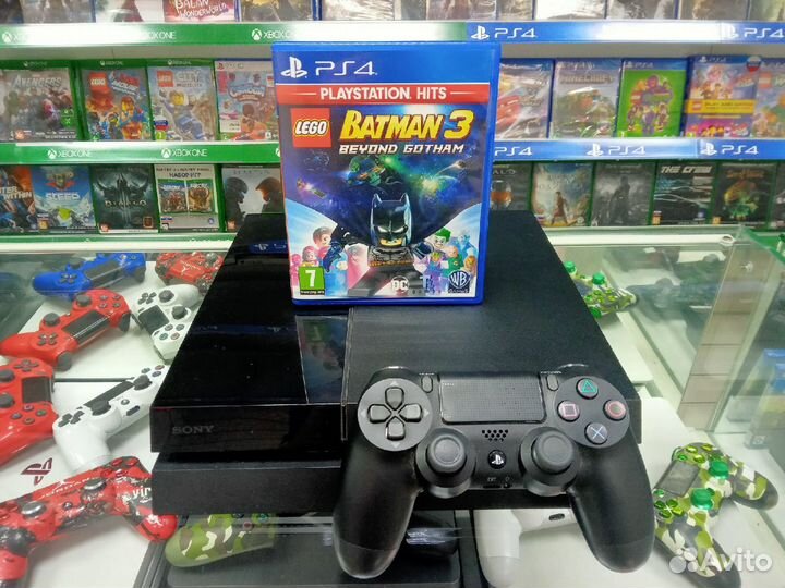 Sony PlayStation 4 + Lego Batman 3 Beyond gotham
