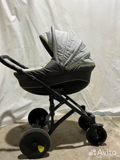 Коляска Tutis zippy 3 в 1 Viva