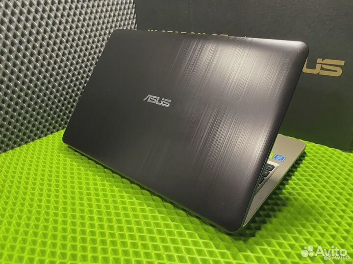 Ноутбук Asus /Silver N5000 / MX110 2Gb Комплект
