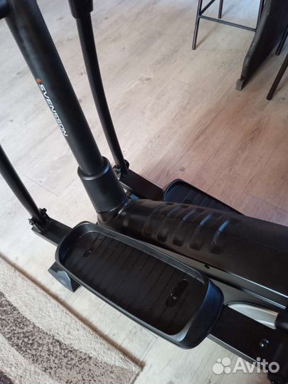 Эллиптический тренажер