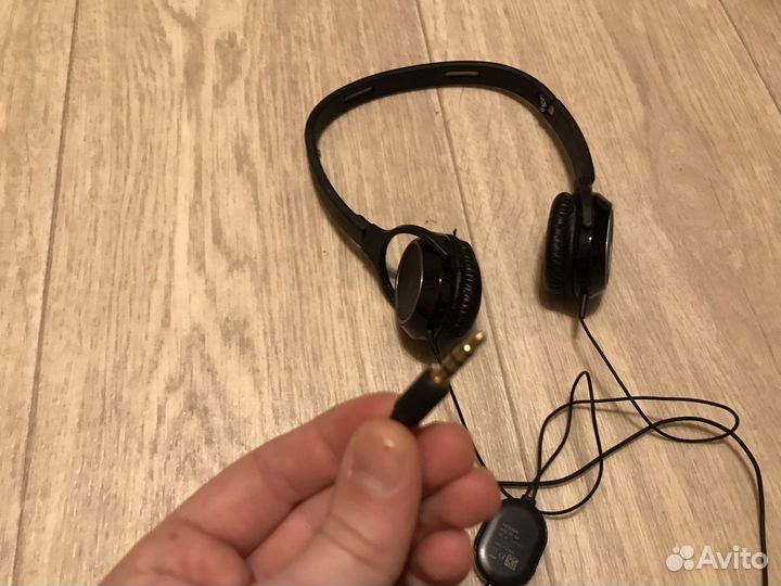 Проводные наушники nokia