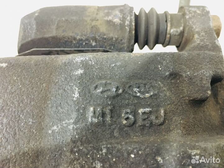 Суппорт передний правый kia sportage 3