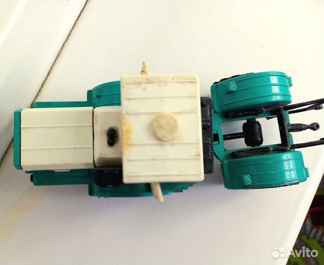 Трактор Кировец (металл 1:43 СССР)