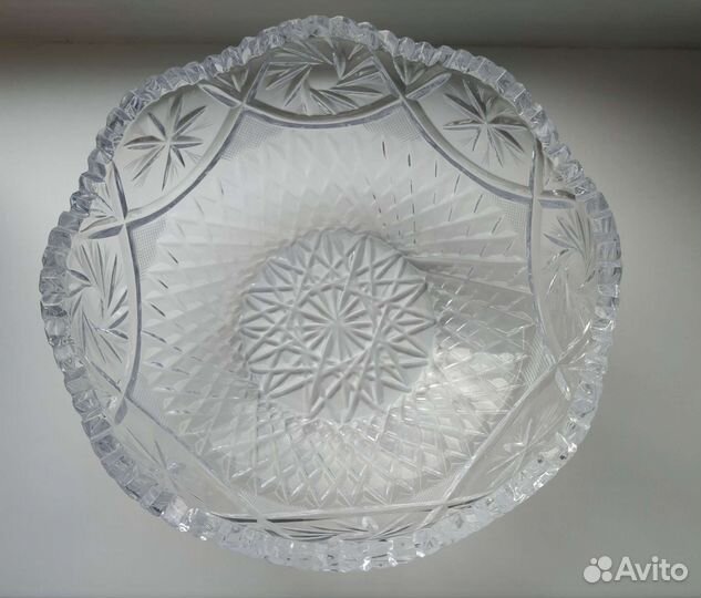 Большой хрустальный салатник, d 21см