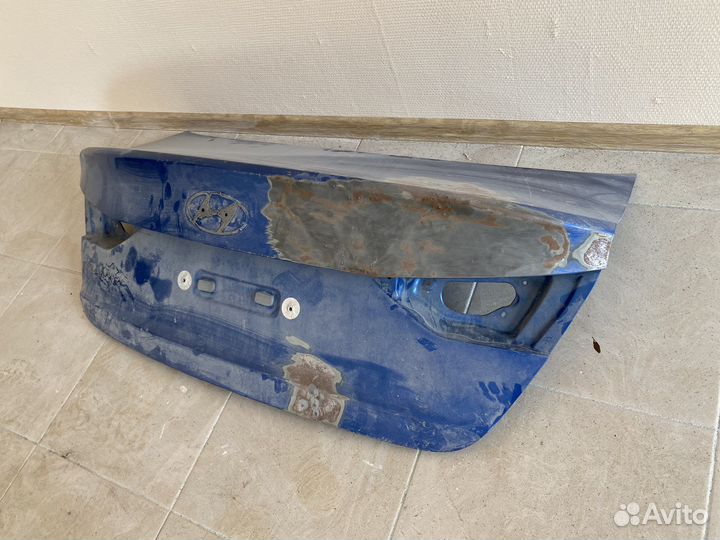 Крышка багажника на hyundai elantra 6
