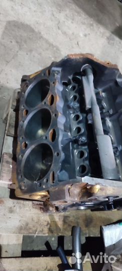 Продам блок двс L35 4.3 Блейзер