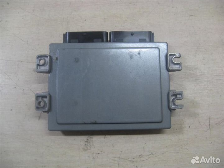 Блок управления двс Renault Sandero 1 (BS11) 2010