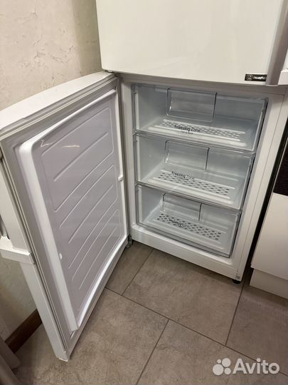 Холодильник lg no frost