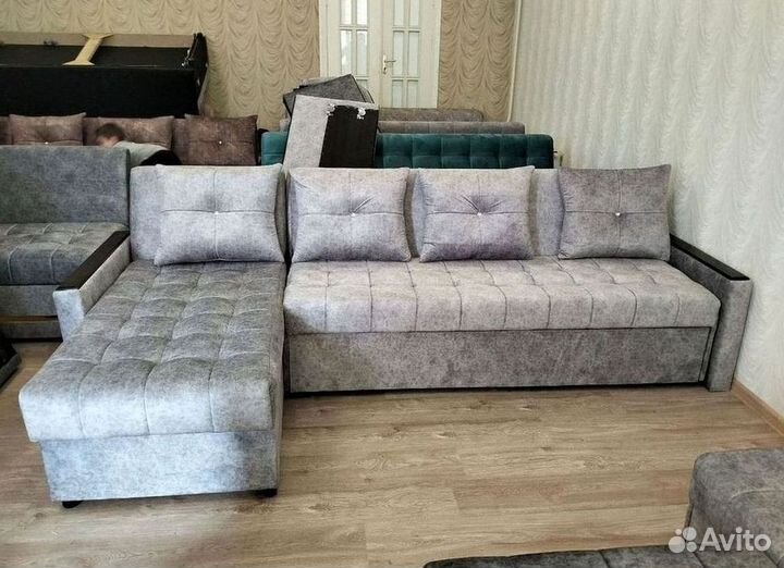 Диван угловой раскладной в наличии