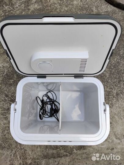 Холодильник автомобильный AVS CC-32B, 32 л