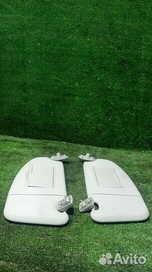 Козырек солнцезащитный (внутри) к-кт Ford Focus