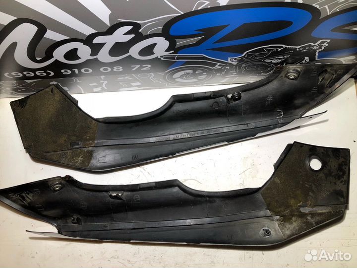 Задний пластик (хвост) Suzuki RF400