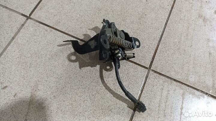 Замок капота Лексус Lexus RX300 AWD