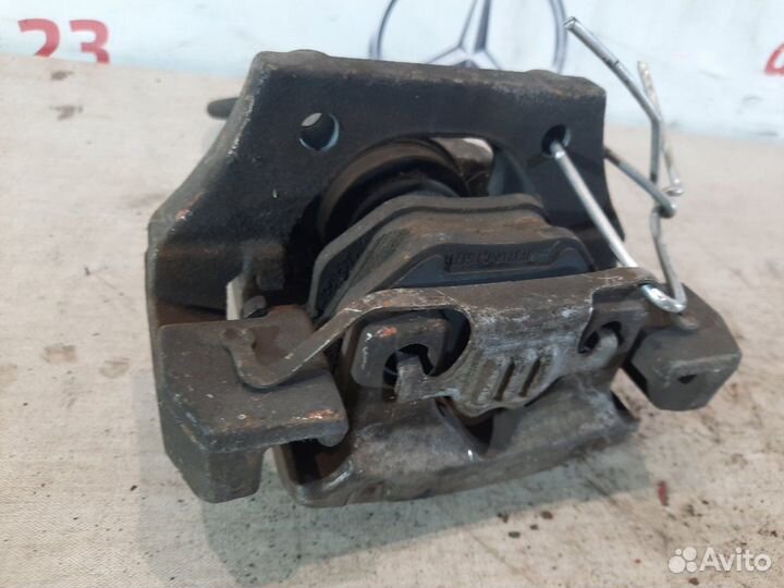 Суппорт тормозной задний левый Bmw 520 E60 M54B22