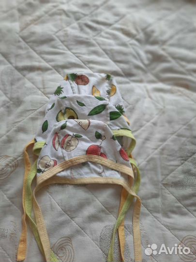 Чепчик для новорожденного