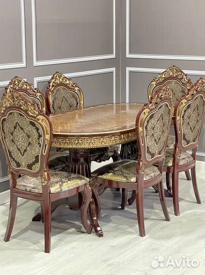 Комплект стол и стулья. В наличии