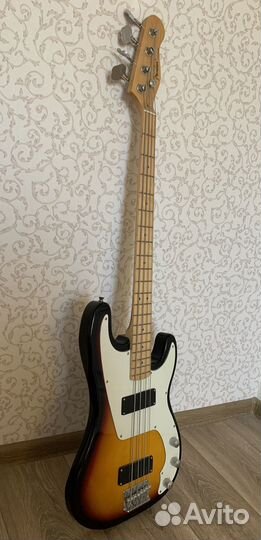 Басс гитара fender