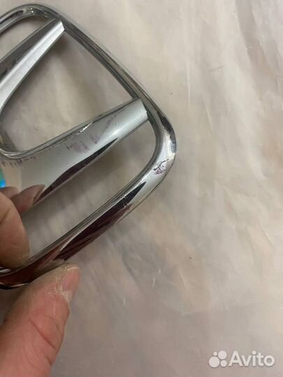 Эмблема на крышку багажника Honda CR-V 4