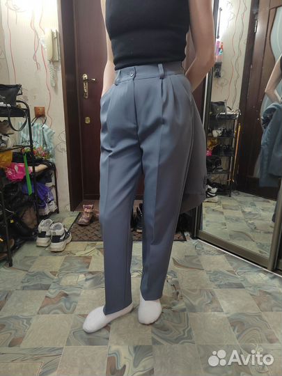 Костюм брючный