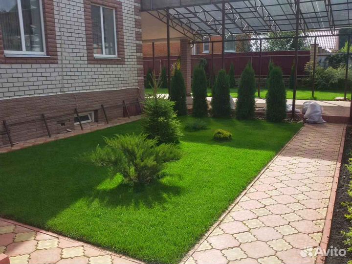 Укладка рулонного газона