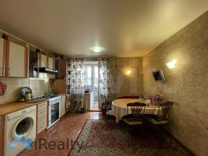 3-к. квартира, 71 м², 1/5 эт.