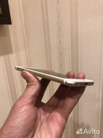 iPhone 6S, 32 ГБ