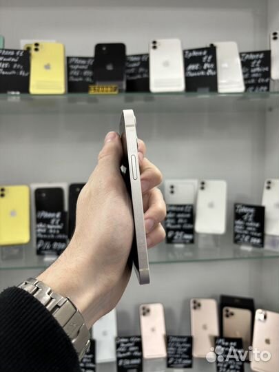 iPhone 12 mini, 64 ГБ