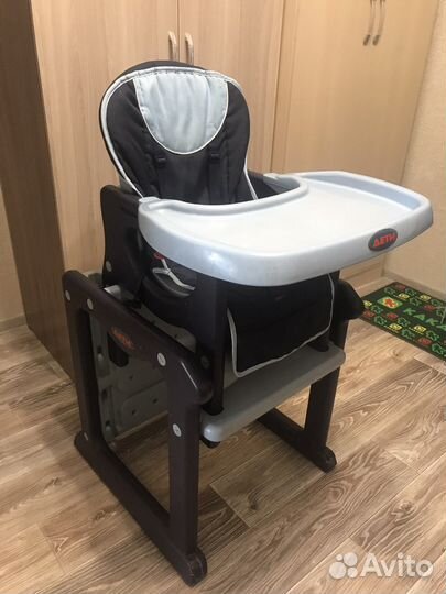Стул для кормления