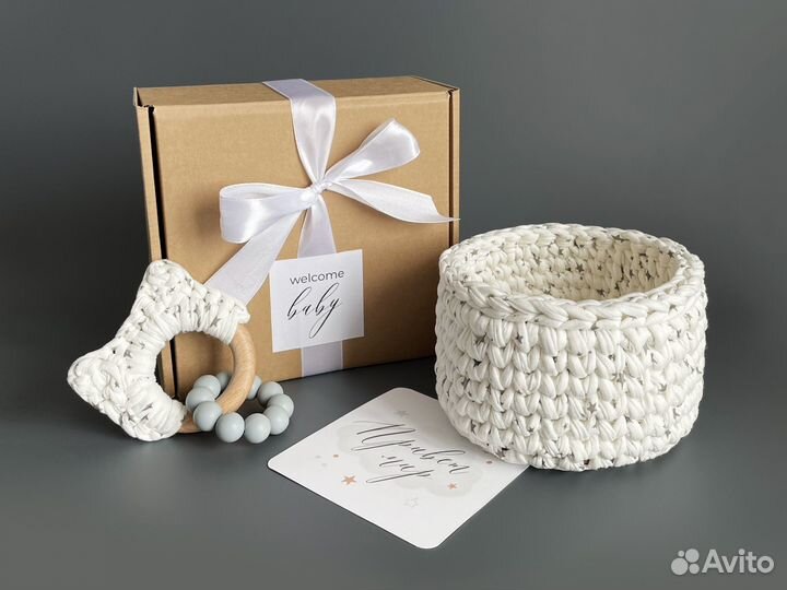 Подарочный набор на выписку для новорожденного