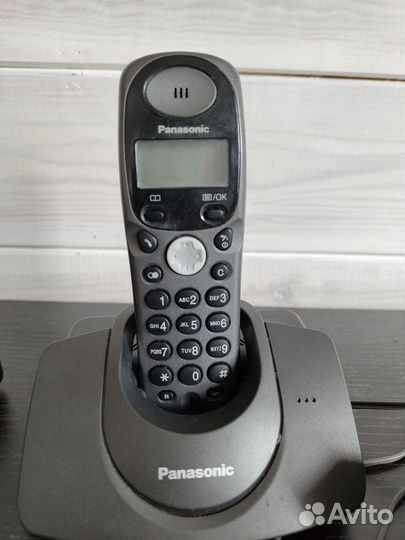 Телефон panasonic