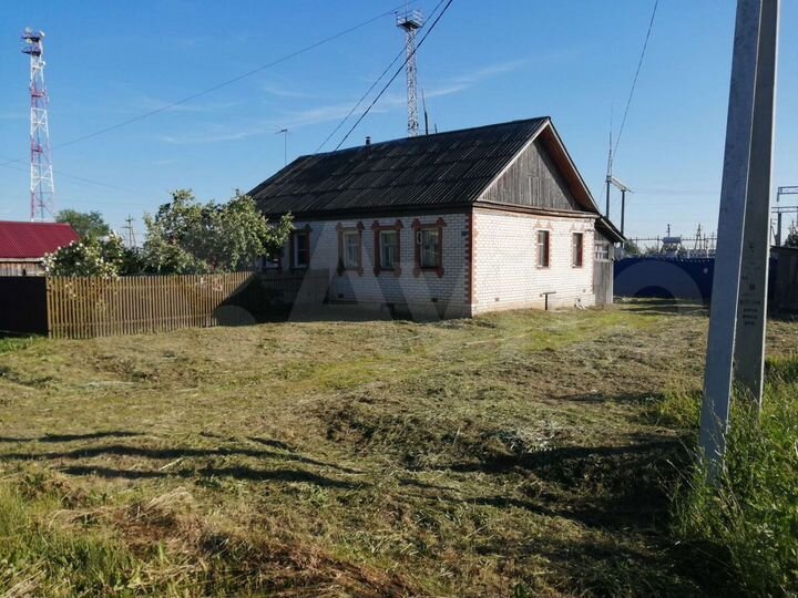 3-к. квартира, 54 м², 1/1 эт.