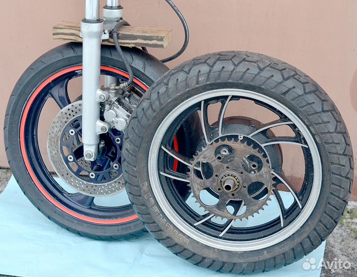 Вилка+Колесо+Плита для траверсы suzuki GS 250