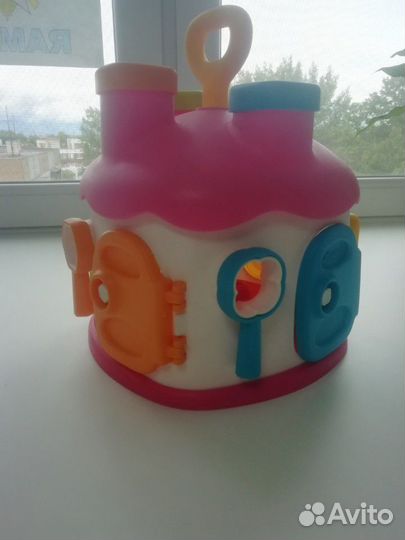 Игрушка Домик