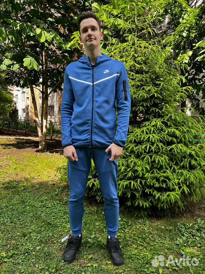 Спортивный костюм мужской nike tech fleece