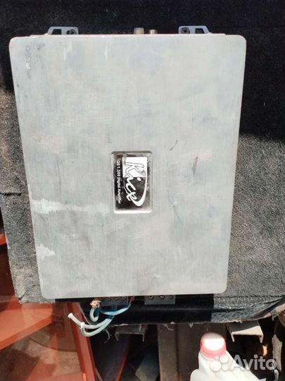 Сабвуфер и усилитель