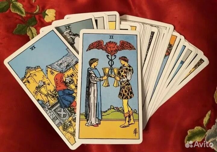 Гадание на картах таро, расклад