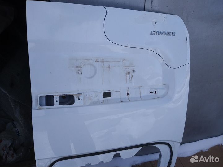 Дверь багажника левая Renault Dokker