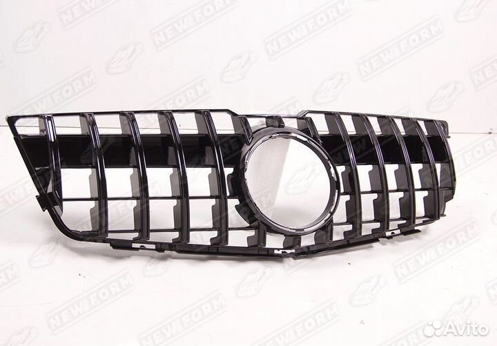 Решетка радиатора GT черная Mercedes GLK